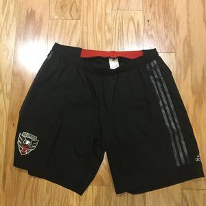 DC United Soccer Game Shorts Size XL